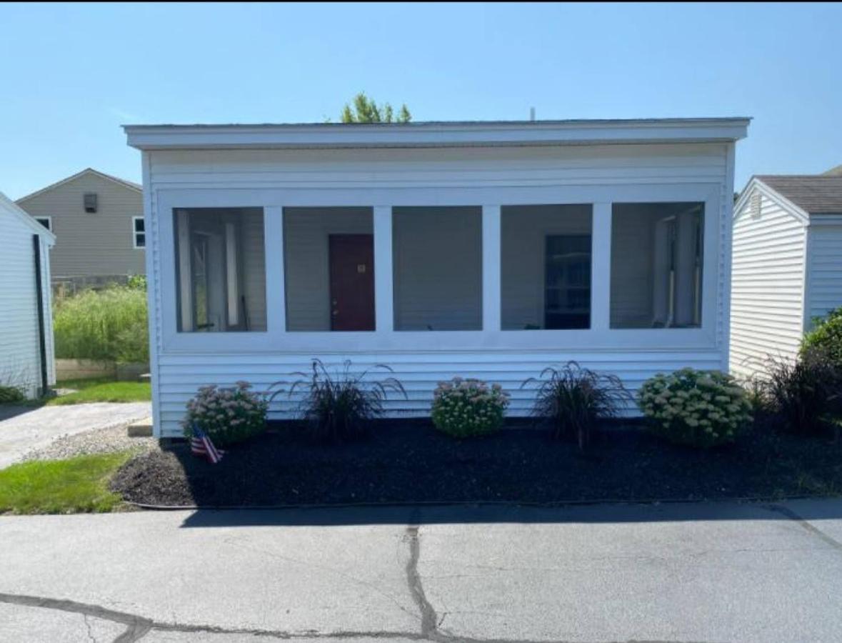 Carriage House Motel Cottages & Suites Wells Exterior foto